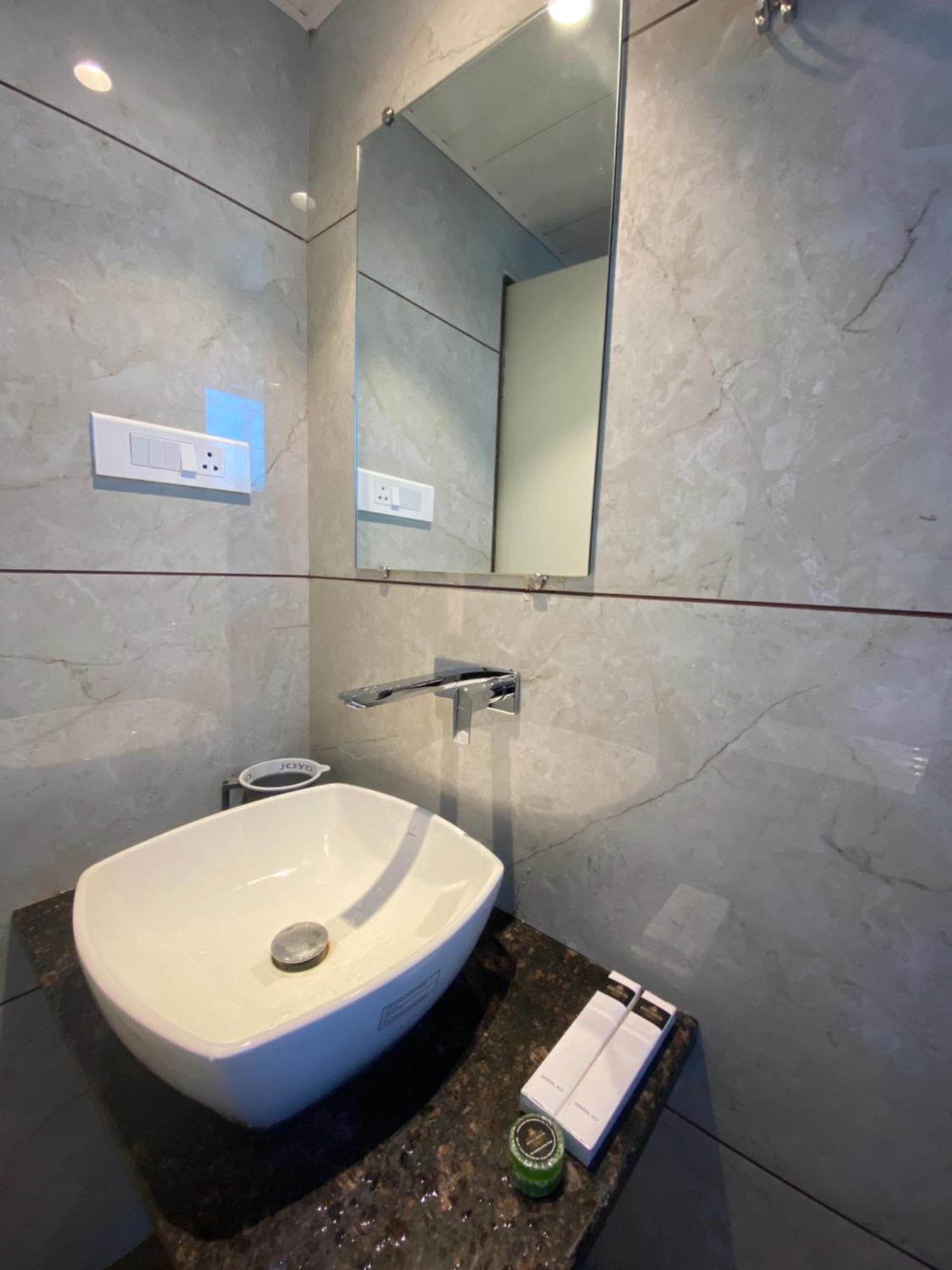 Hotel Czar Inn - Vashi Navi Mumbai Luaran gambar
